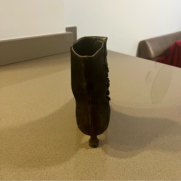 Vero Cuoio Suede Leather Button Up Ankle Boots - Black Kitten Heel Booties - Picture 4 of 9